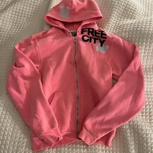 Free City Sweatshirt
